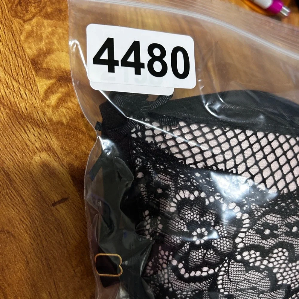 Black Sheer Mesh Babydoll Lingerie M Underwire Lace Fishnet Trim Chemise Nightie